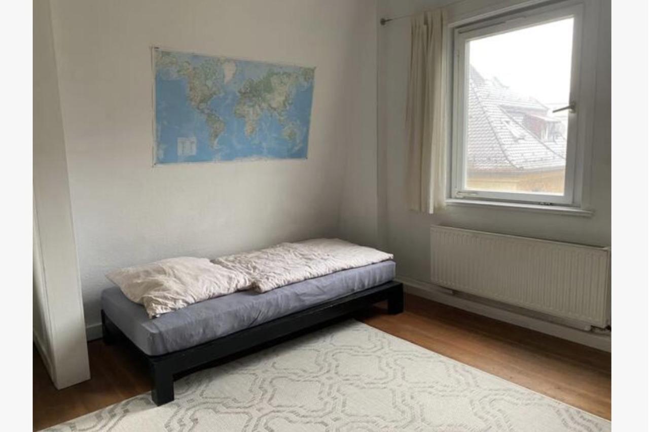 Altbauwohnung Stuttgart Ost Eksteriør billede